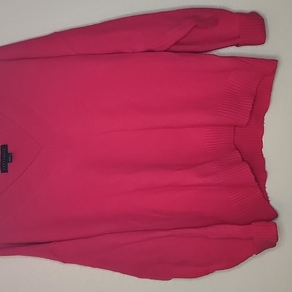 Sanctuary Easy Breezy V Neck Pullover In Flash Pink - Picture 10 of 14